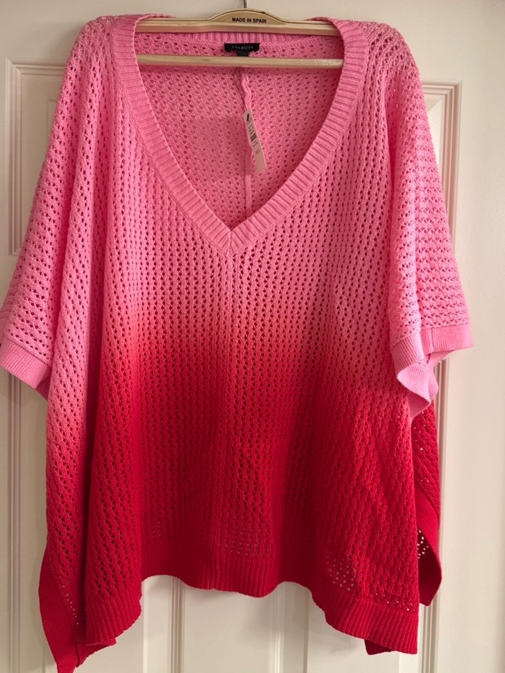 Oversized Talbots Pink to Red Ombre Open-Knit V-Neck Sweater